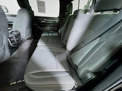 2020 RAM 1500 Big Horn Crew Cab 4x4 5'7" Box