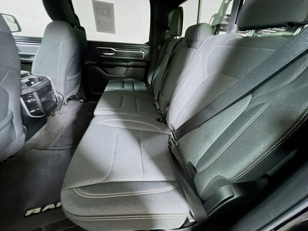 2020 RAM 1500 Big Horn Crew Cab 4x4 5'7" Box