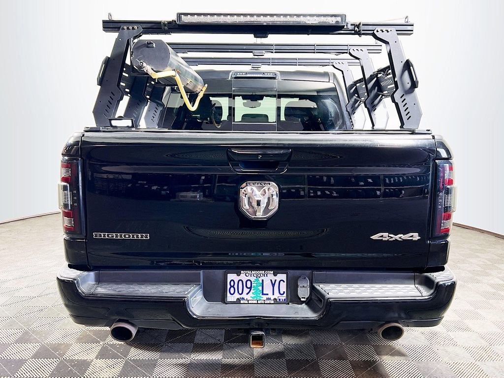 2020 RAM 1500 Big Horn Crew Cab 4x4 5'7" Box
