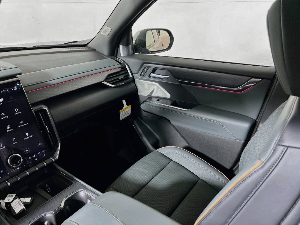 2027 GMC Acadia AT4