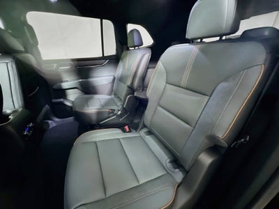 2027 GMC Acadia AT4