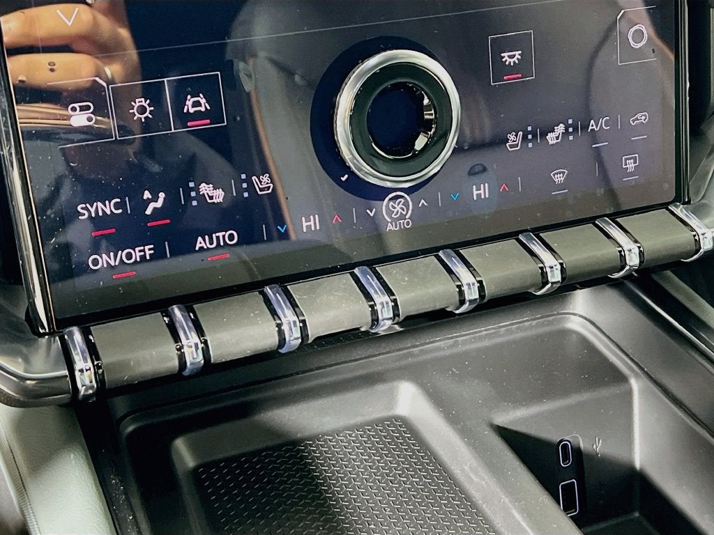 2027 GMC Acadia AT4