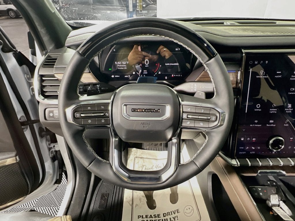 2027 GMC Acadia Denali Ultimate