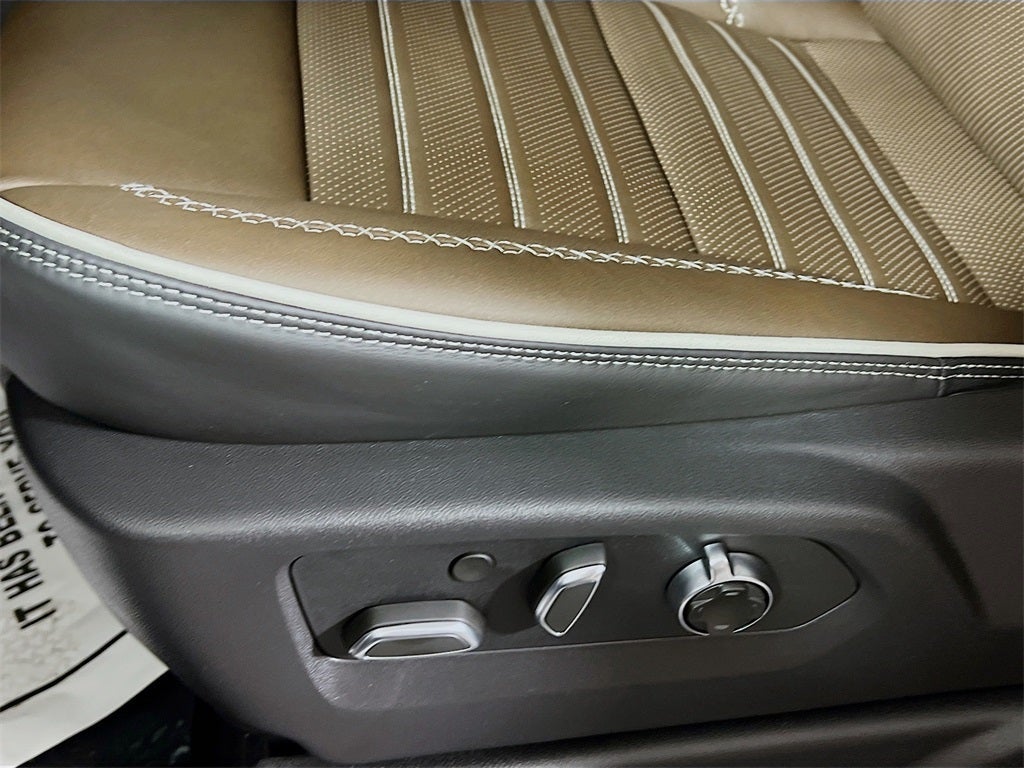 2025 GMC Yukon XL Denali Ultimate