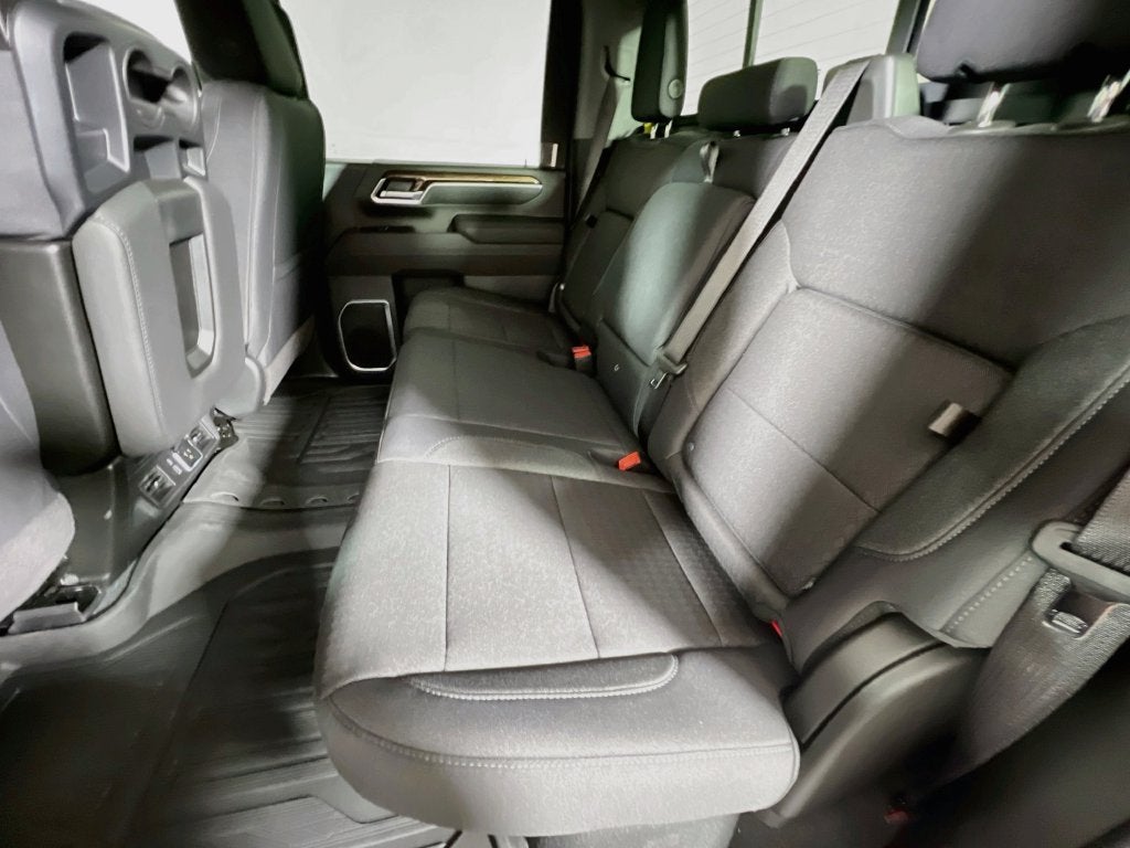 2026 GMC Sierra 3500 HD SLE