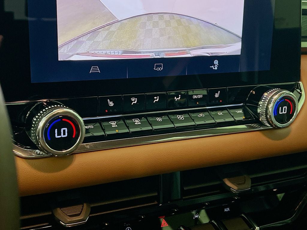 2025 GMC Canyon AT4
