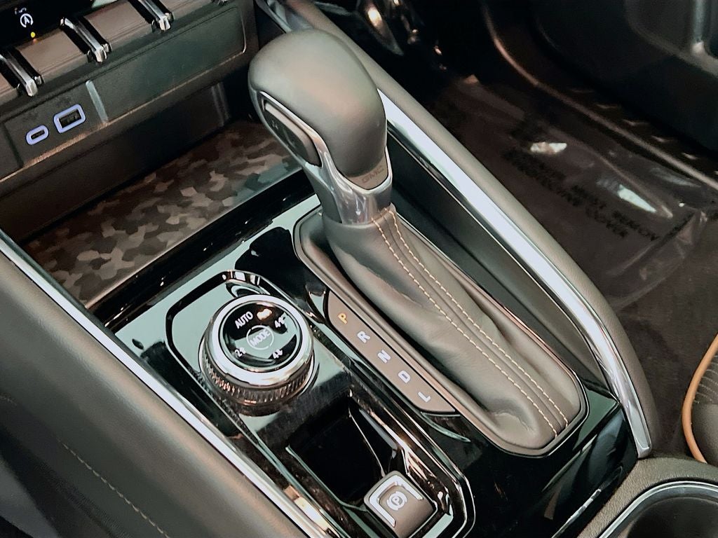 2025 GMC Canyon AT4