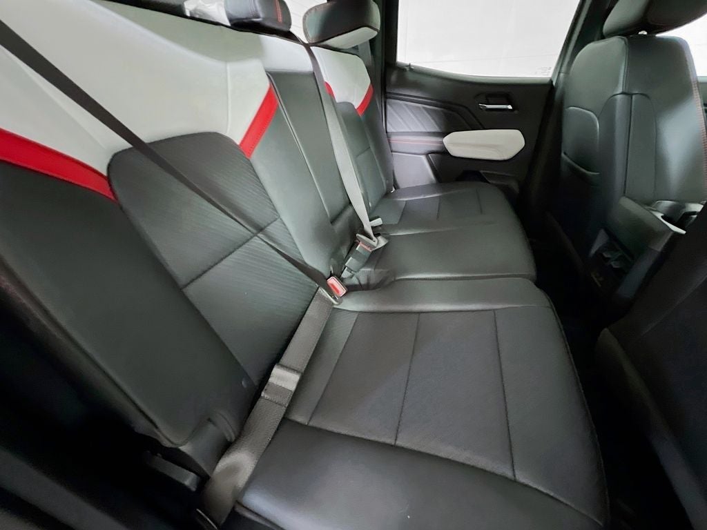 2024 GMC Canyon AT4X