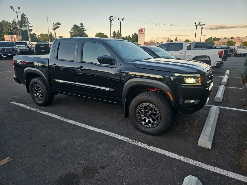 2026 Nissan Frontier Crew Cab PRO-4X 4x4