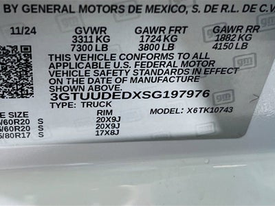 2025 GMC Sierra 1500 SLT