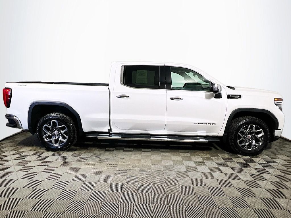 2025 GMC Sierra 1500 SLT