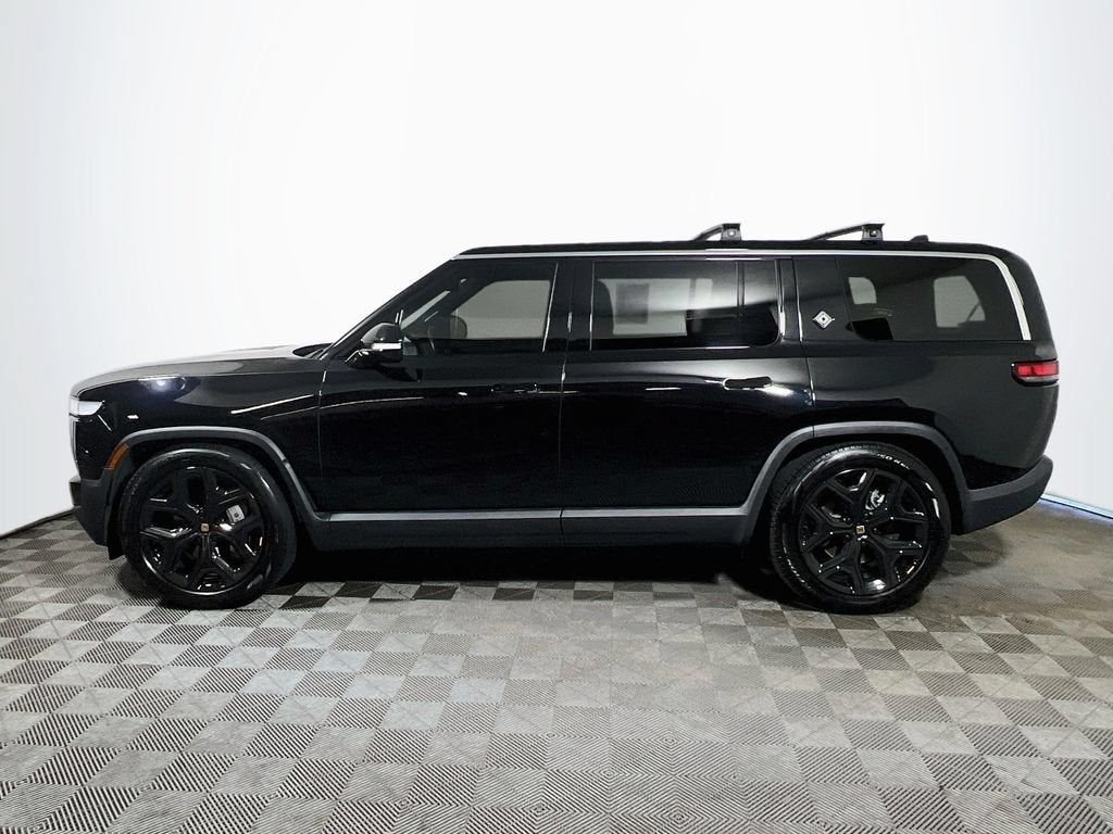 2023 RIVIAN R1S Adventure