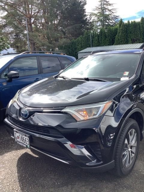 2018 Toyota RAV4 Hybrid LE