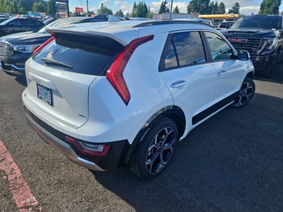 2023 Kia Niro SX Touring