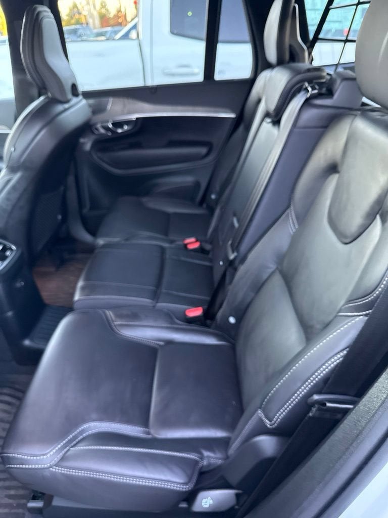 2023 Volvo XC90 Recharge Plug-In Hybrid T8 Ultimate Bright Theme 7-Seater