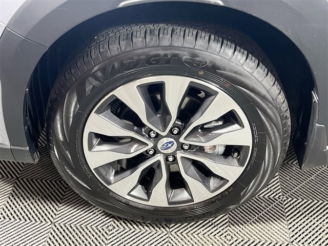 2025 Subaru OUTBACK Touring