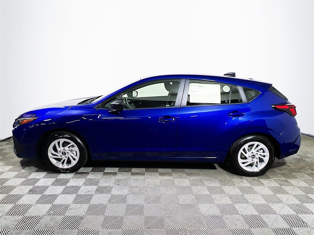 2025 Subaru IMPREZA Base