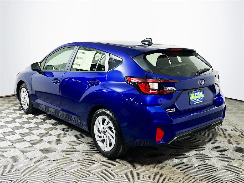 2025 Subaru IMPREZA Base