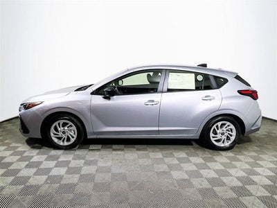 2025 Subaru IMPREZA Base