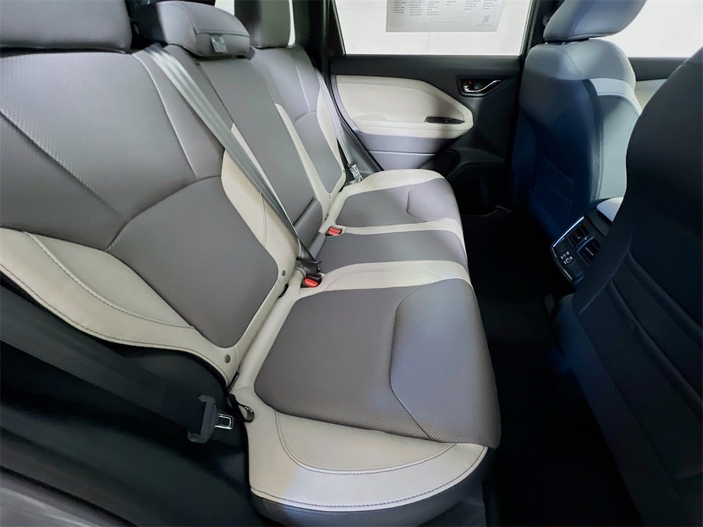 2025 Subaru FORESTER Limited