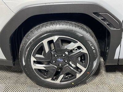 2025 Subaru FORESTER Limited Hybrid
