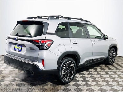 2025 Subaru FORESTER Limited Hybrid