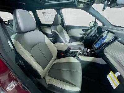 2025 Subaru FORESTER Limited Hybrid