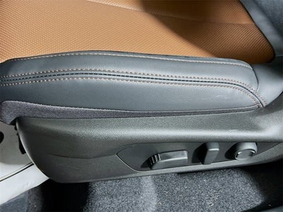 2025 Subaru FORESTER Touring Hybrid