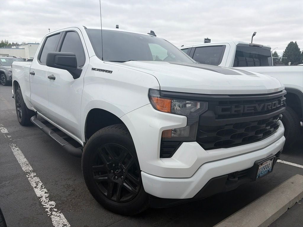 2022 Chevrolet Silverado 1500 Custom