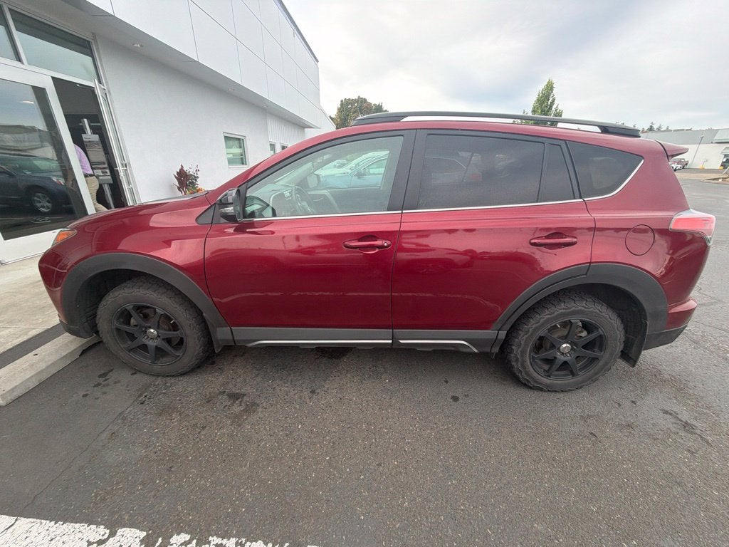 2018 Toyota RAV4 Adventure