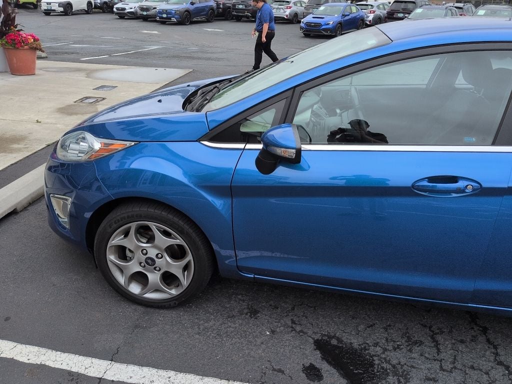 2011 Ford Fiesta SEL