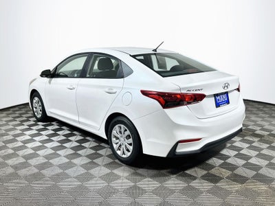 2020 Hyundai Accent SE