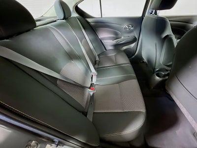 2017 Nissan Versa 1.6 SV