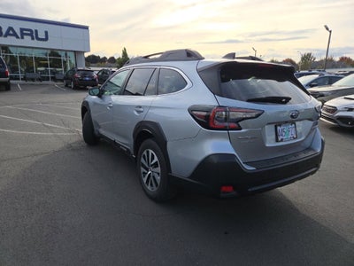 2025 Subaru Outback Premium