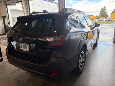 2023 Subaru Outback Premium