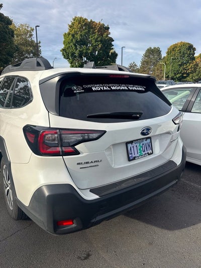 2025 Subaru Outback Premium