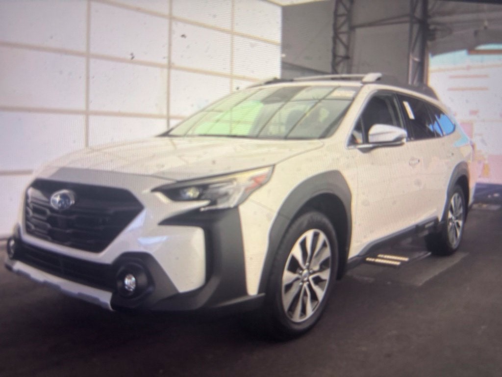 2025 Subaru Outback Touring XT