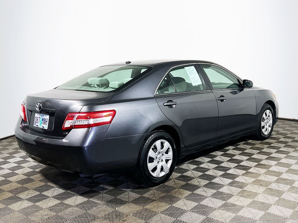 2011 Toyota Camry LE