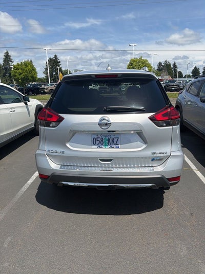 2017 Nissan Rogue Hybrid SL