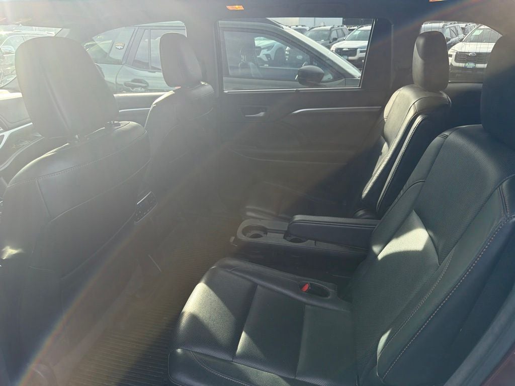 2018 Toyota Highlander Hybrid Limited Platinum