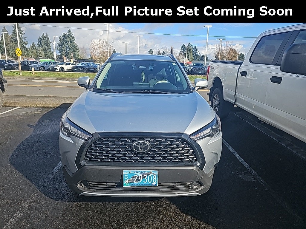2023 Toyota Corolla Cross LE