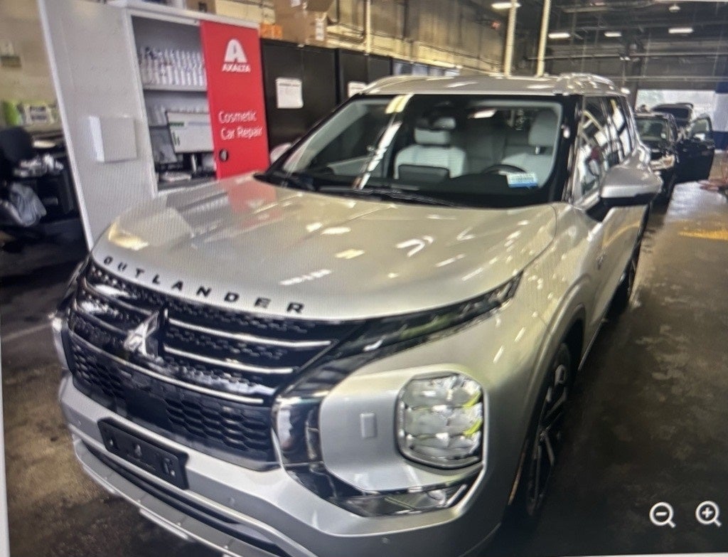 2023 Mitsubishi Outlander PHEV SEL