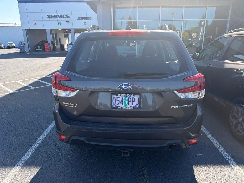 2021 Subaru Forester Base