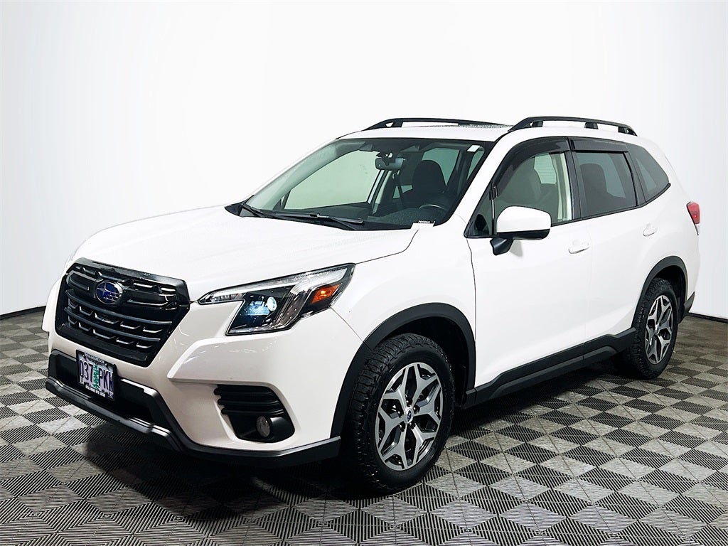 2023 Subaru Forester Premium