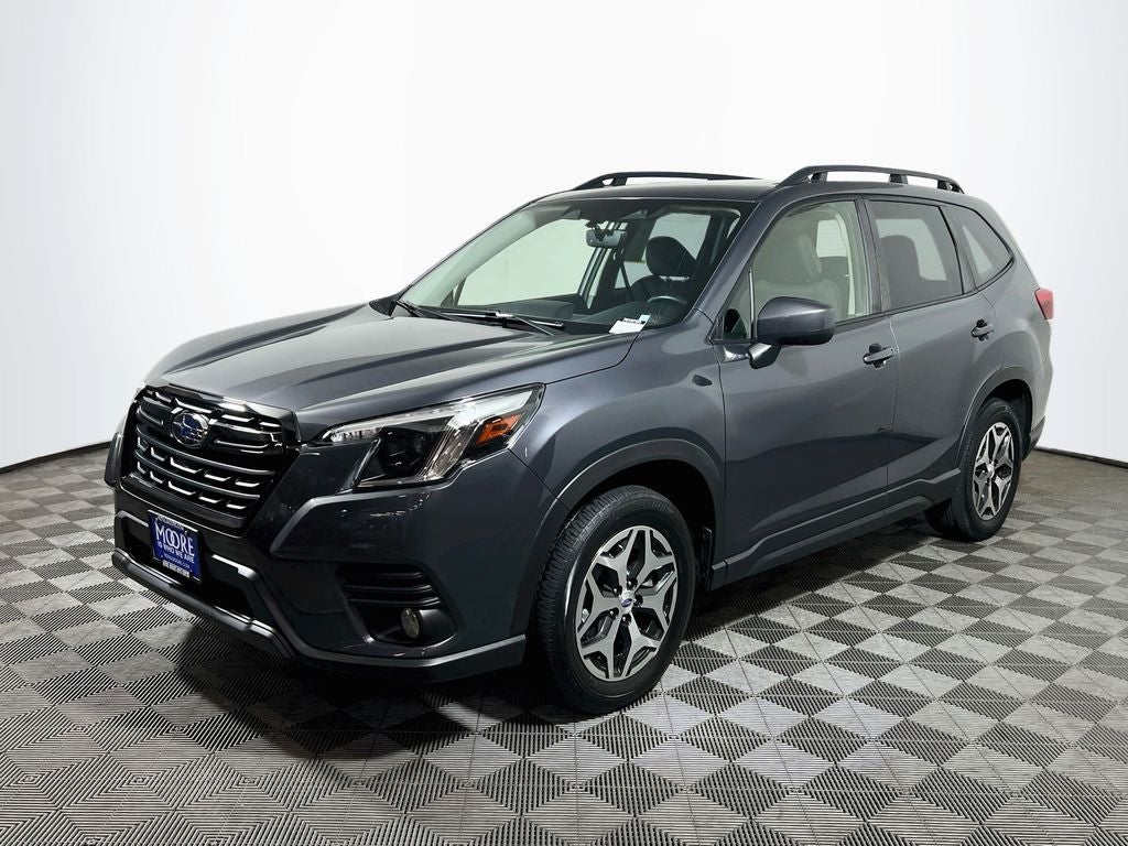 2023 Subaru Forester Premium