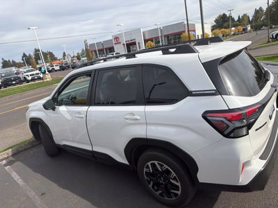 2025 Subaru Forester Premium