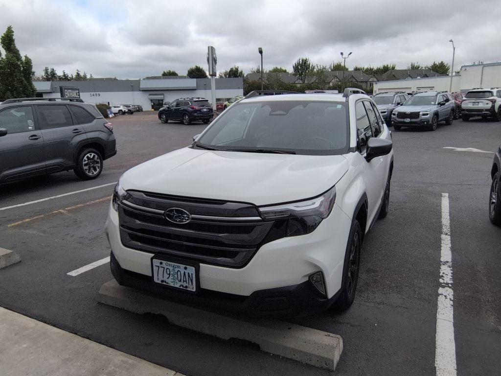 2025 Subaru Forester Premium