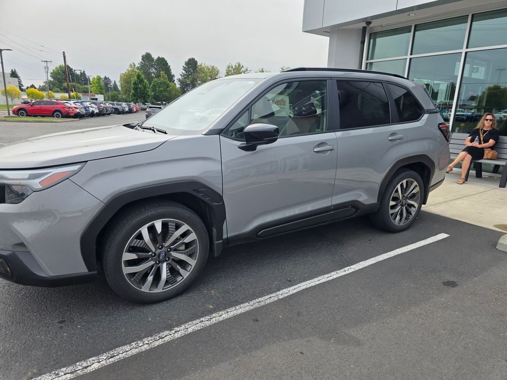 2025 Subaru Forester Touring