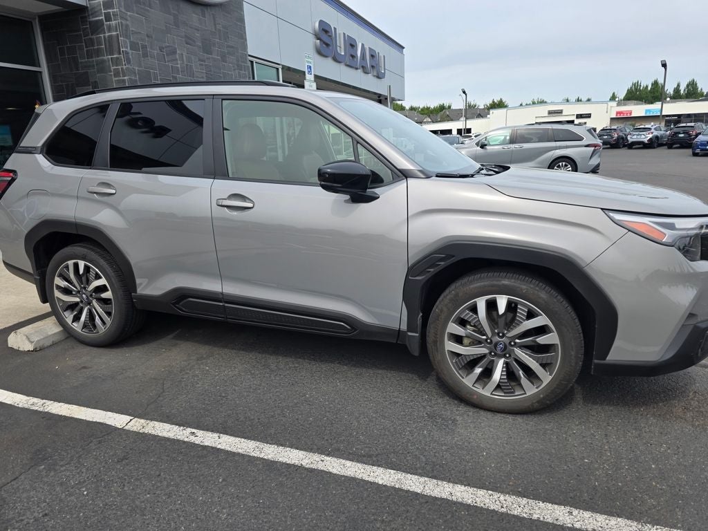 2025 Subaru Forester Touring