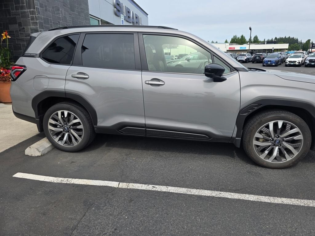 2025 Subaru Forester Touring
